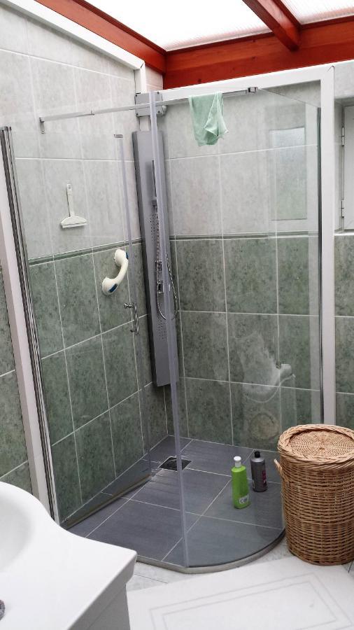 3 Chambres Privees Dans Un Jardin D'Hiver, Garage Voiture, Velos, Motos Tourville-sur-Arques Eksteriør billede