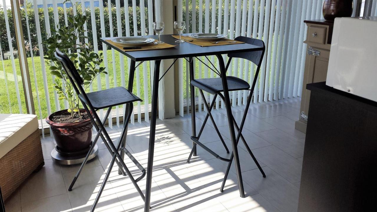 3 Chambres Privees Dans Un Jardin D'Hiver, Garage Voiture, Velos, Motos Tourville-sur-Arques Eksteriør billede