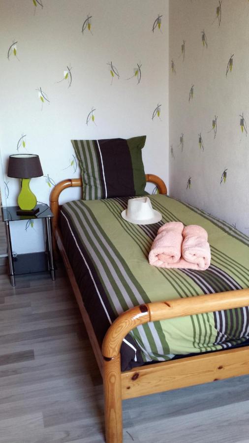 3 Chambres Privees Dans Un Jardin D'Hiver, Garage Voiture, Velos, Motos Tourville-sur-Arques Eksteriør billede