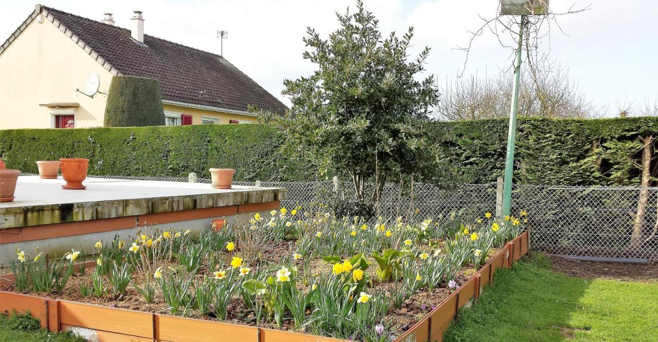 3 Chambres Privees Dans Un Jardin D'Hiver, Garage Voiture, Velos, Motos Tourville-sur-Arques Eksteriør billede